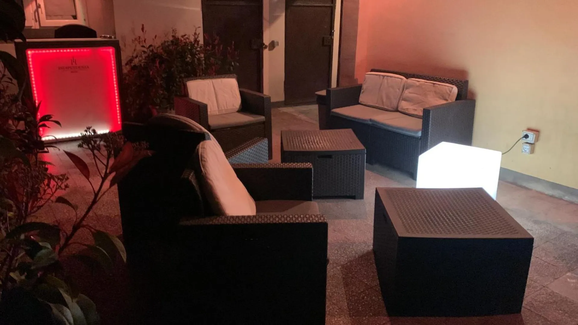 Hotel Indipendenza Roma 0*,  Italia