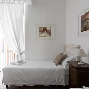 https://il-cortiletto-apartment-bellagio.it-lombardy.com