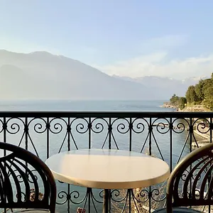 Divina , Varenna Italia