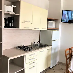 villa-mimosa-bardolino.hotelinveneto.com/