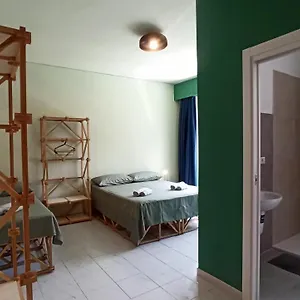 Casa Base Vendégház Bari