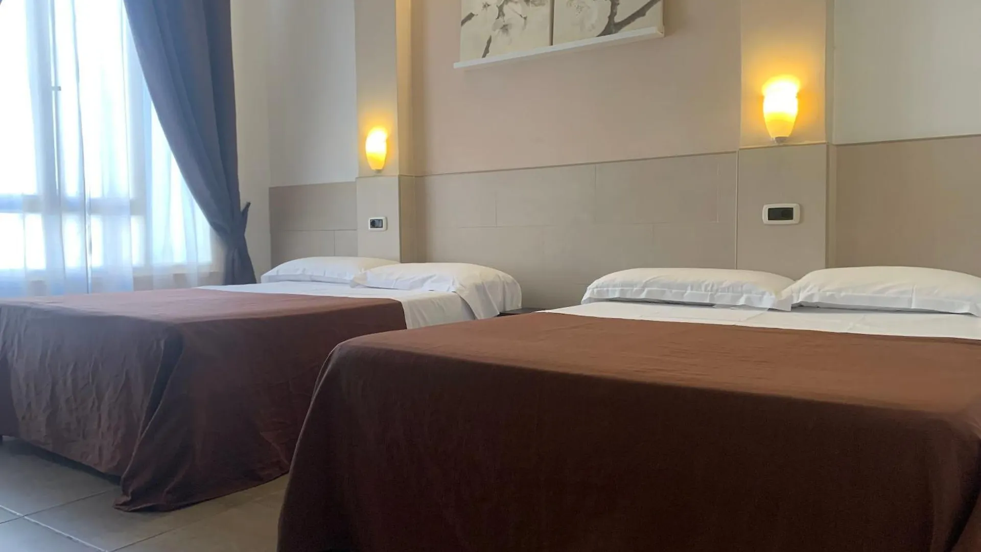 Hotel Indipendenza Rzym