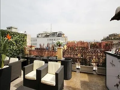 Hotel Indipendenza Rzym 0*,  Włochy